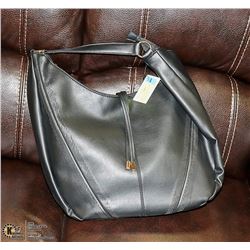 NEW HI-JEAN BLACK PURSE WITH GOLD ACCENTS