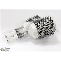 LOT OF 2 NEW ARTEGO SALON HAIR BRUSHES