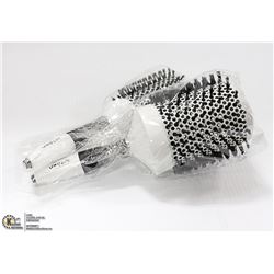 LOT OF 2 NEW ARTEGO SALON HAIR BRUSHES