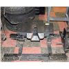 Image 1 : 1 REESE 16000LB FIFTH WHEEL HITCH COMPLETE WITH