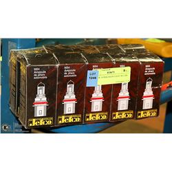 LOT OF 10 HALOGEN LIGHT BULBS