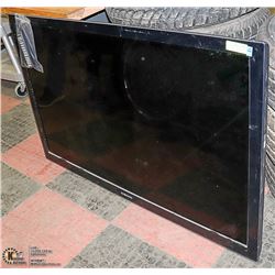 SAMSUNG 55" FLAT SCREEN TV WITH REMOTE