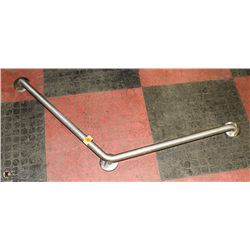 24"X 24" STAINLESS STEEL COMMERCIAL HANDRAIL  USED