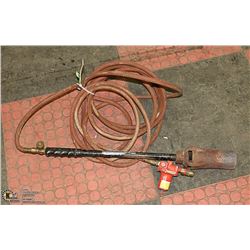 TIGER TORCH WITH REGULATOR