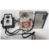 Image 2 : BOX W/ VINTAGE CAMERAS AND TRANSISTOR RADIO
