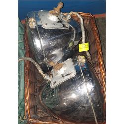 2 VINTAGE KENWORTH LIGHTS