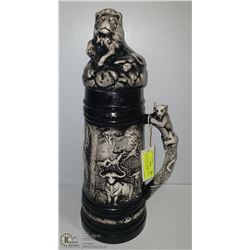 HOLLAND MOLD CERAMIC STEIN WITH LID KING OF THE