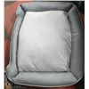 Image 1 : NEW TOP PAW LARGE GREY DOG BED   36 X 29 X 8"