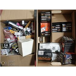2 BOXES OF ASSORTED LIGHTBULBS