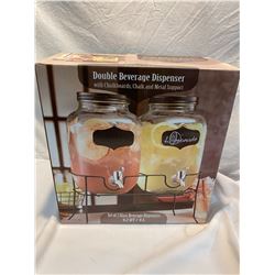 Double beverage dispenser