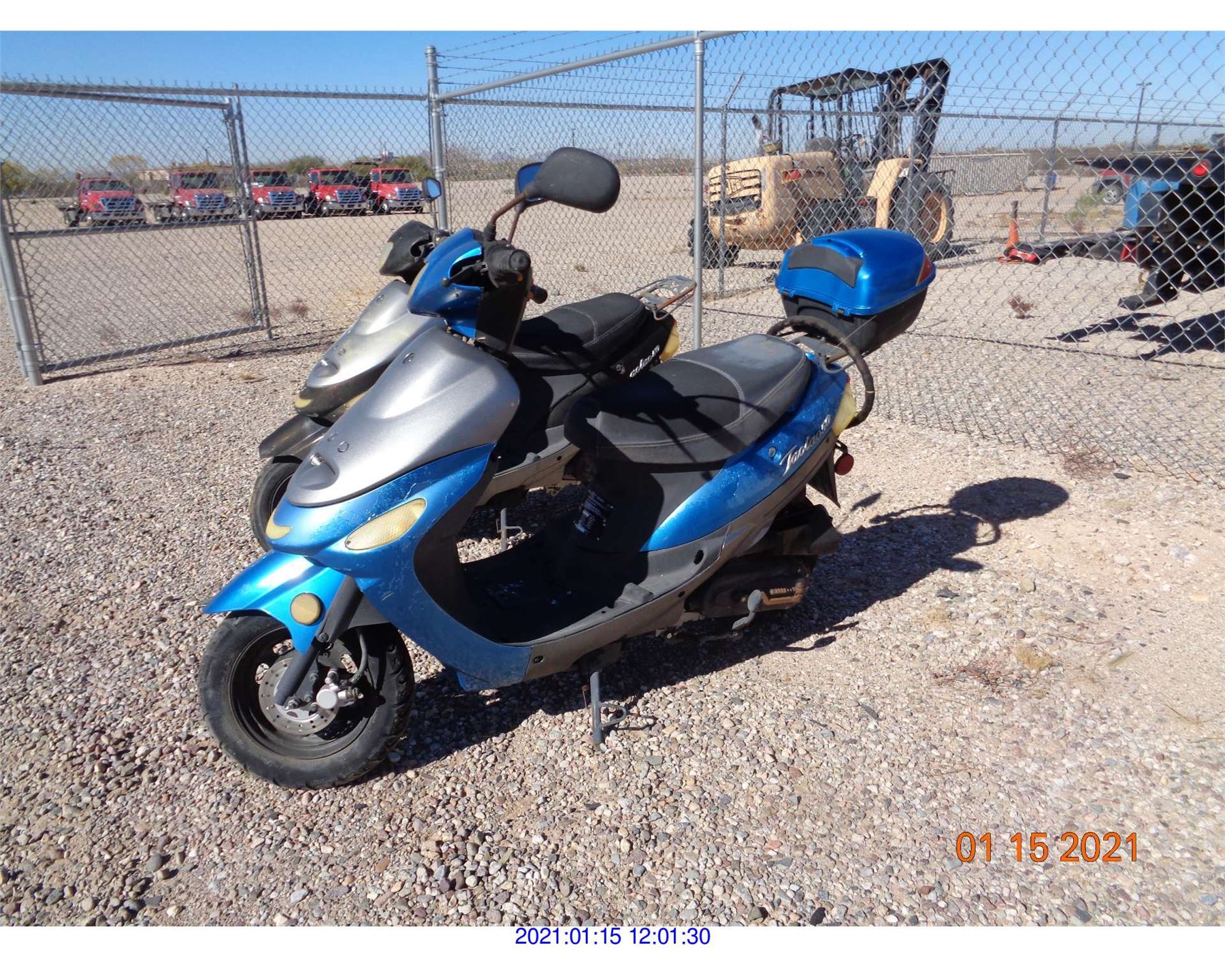 TAO TAO (THUNDER BLADE JET NEW SPEEDY) 50cc SCOOTER GAS TANK *OEM TAO TAO (THUNDER BLADE JET NEW SPEEDY) 50cc SCOOTER GAS TANK *OEM