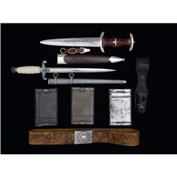 2 WWII GERMAN DAGGERS, ARMY BELT, FROG & 3 K98