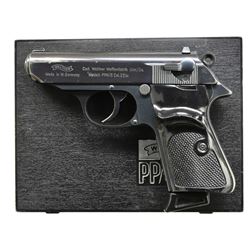 WEST GERMAN 22 LR WALTHER PPK/S SEMI AUTO PISTOL