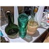 Image 2 : Approximately 10 glass bottles
