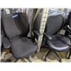 Image 1 : Six office chairs