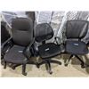 Image 5 : Six office chairs