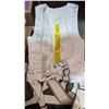 Image 2 : Approximately 12 climbing harness
