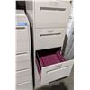 Image 2 : 2 lateral filing cabinets and 1 upright