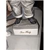 Image 8 : Movie props