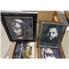 Image 3 : Decorative movie props - Approx. 14" x 10" and smaller