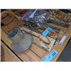 Image 2 : Metal bar, chains and clamps torture props