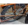 Image 10 : Rare collector KONA cargo excursion bike. Leather seat and wood carrier