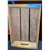 Image 2 : 1950s vintage Coca Cola crate - 17" x 11"