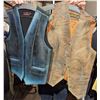 Image 5 : Movie set costumes (Vest)