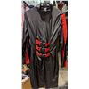 Image 2 : 3 futuristic costumes with clip red belts