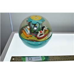 N/MINT FISHER PRICE 1966 CHIME BALL