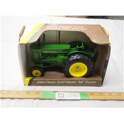 John Deere 1949 Model AR tractor 1/16 (NIB)
