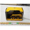 Image 1 : ERTL John Deere 250 skid steer 1/16 (NIB)