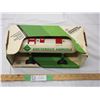 Image 2 : John Deere anhydrous ammonia tank 1/16 (NIB)