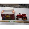 Image 1 : 1992 Toy Farmer Massey Harris 55 diesel tractor 1/16 (NIB)