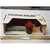 Image 1 : ERTL New Holland square baler 1/16 (NIB)
