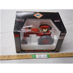 SpecCast Allis Chalmers D-15 gas high crop tractor 1/16 (NIB)