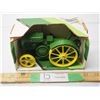 Image 1 : ERTL 1923 John Deere Model D tractor 6" long (NIB)