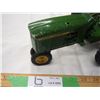 Image 5 : John Deere tractor 8 1/2" long (no box)