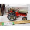 Image 3 : Precision series Ford 640 tractor 1/16 (NIB)