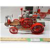 Image 2 : Millennium farm classics Froelich gas tractor (NIB)