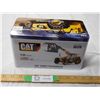 Image 5 : Cat TH407C Telehandler in tin box