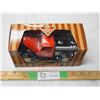 Image 2 : Canadian Tire Corp limited 1940's truck 1/24 (NIB)