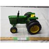 Image 1 : ERTL 4520 diesel John Deere tractor with duals (9 1/2" long)