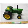 Image 3 : ERTL 4520 diesel John Deere tractor with duals (9 1/2" long)