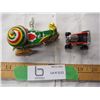 Image 2 : Windup toy and Hot Wheels toy