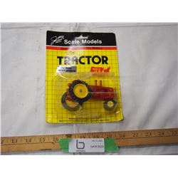 Die cast 1/32 Massey Harris 44 (sealed in package)