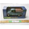 Image 1 : 1955 pickup truck Coin Bank 1/25 (NIB)