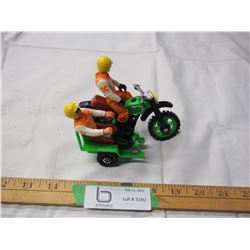 F-P toys bike with side car and riders