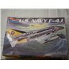 Image 2 : Monogram U.S. Navy F-4J Model airplane with instructions