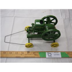 John Deere Diecast stationary engine toy (6" long)